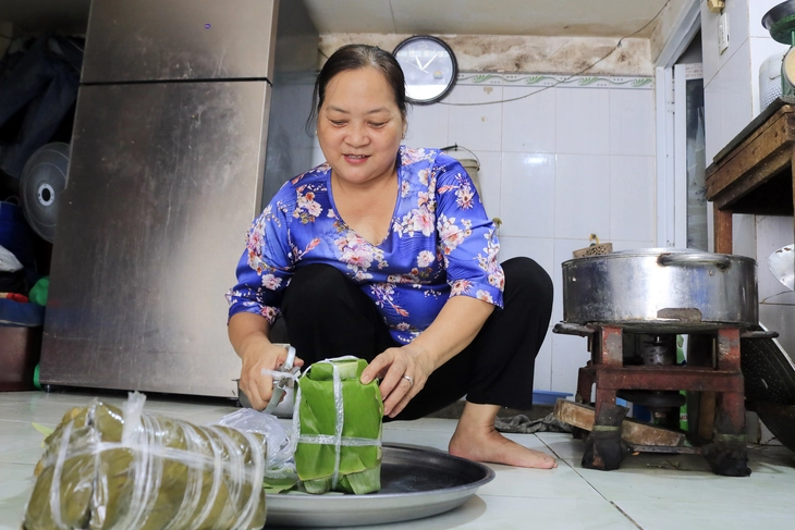 Sài Gòn - TP.HCM - miền đất hứa bao phận người - Kỳ 4: Từ gánh hàng rong đến cuộc sống đủ đầy - Ảnh 2. TP.HCM - Ảnh 2.