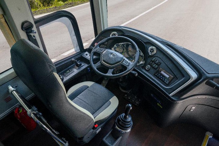 Ra mắt dòng xe bus ghế ngồi cao cấp THACO Cruizer - Ảnh 3.