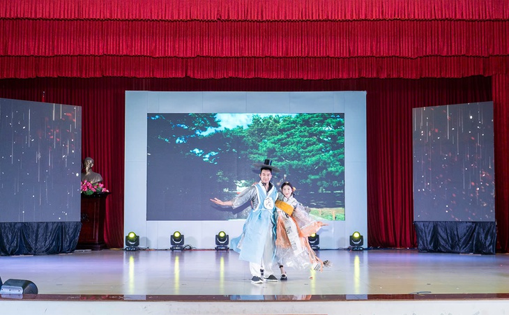 Sinh viên Đại học Duy Tân giành giải cao tại ngày hội Hàn Quốc - Ảnh 3.