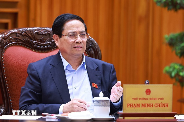 Thủ tướng: Chuẩn bị để khởi công tuyến đường sắt Lào Cai - Hà Nội - Hải Phòng vào ngày 19-12 - Ảnh 1. đường sắt - Ảnh 1.