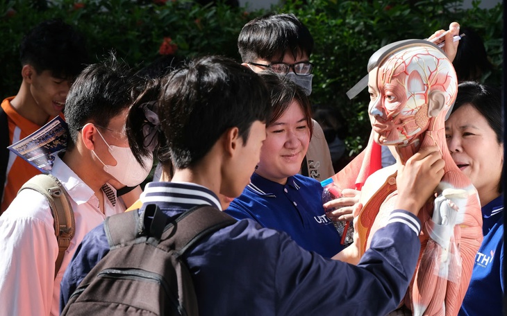Đại học Bách khoa Hà Nội công bố phương án quy đổi điểm chuẩn giữa các phương thức - Ảnh 9.