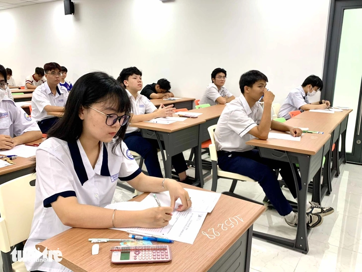 Trường đại học Công nghiệp TP.HCM công bố phương thức xét tuyển mới - Ảnh 1.