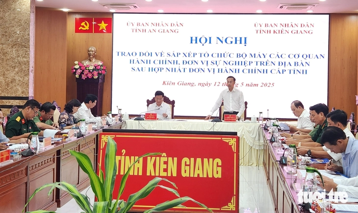 sáp nhập - Ảnh 1.