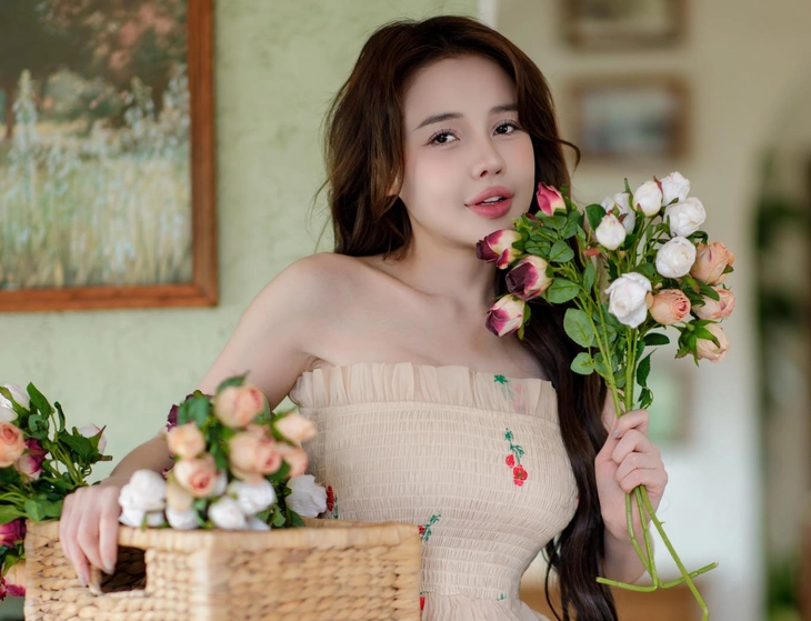 Ngân 98 - Ảnh 1.