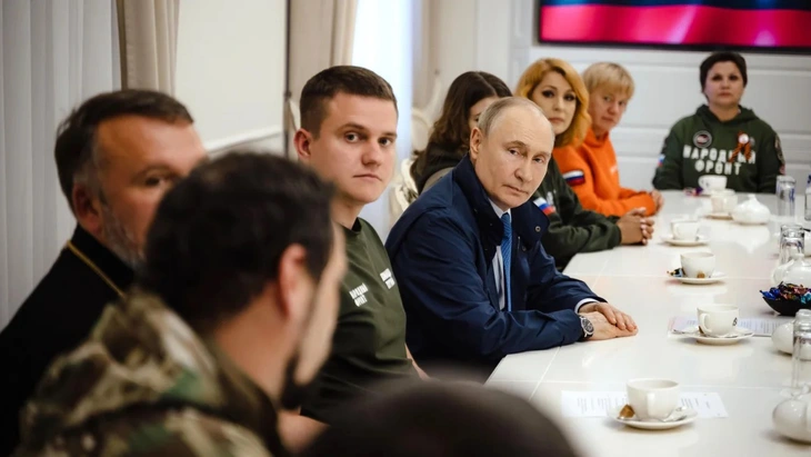 Tổng thống Putin thăm vùng Kursk, yêu cầu tăng cường rà phá bom mìn - Ảnh 3. Kursk - Ảnh 2.
