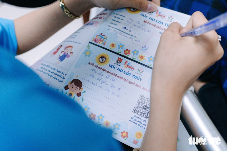 ‘Con muốn được sống tiếp… được đi làm nuôi mẹ của con’ - Ảnh 7. Ước mơ của Thúy tiếp sức bệnh nhi, lắng nghe ước mơ của từng bạn nhỏ - Ảnh 7.