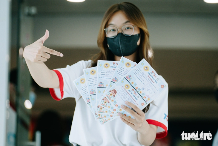 ‘Con muốn được sống tiếp… được đi làm nuôi mẹ của con’ - Ảnh 9. Ước mơ của Thúy tiếp sức bệnh nhi, lắng nghe ước mơ của từng bạn nhỏ - Ảnh 9.