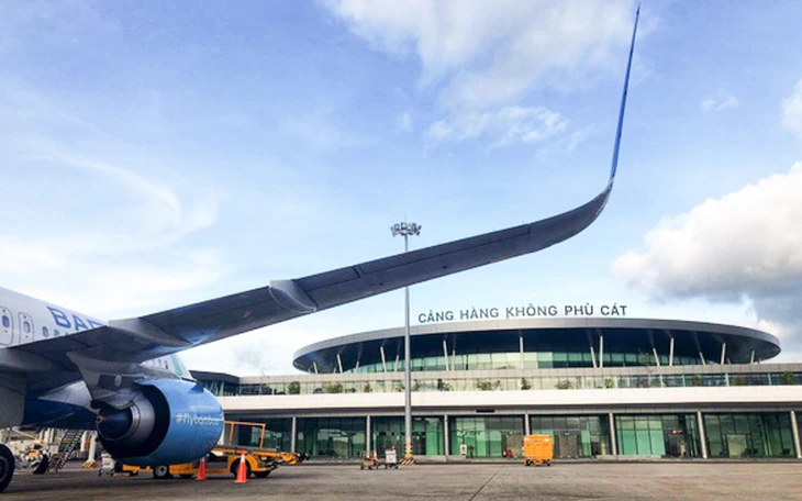 Đổ bê tông đường băng số 2 sân bay Phù Cát trong tháng 6, bay hiệu chuẩn trong tháng 7 - Ảnh 3.