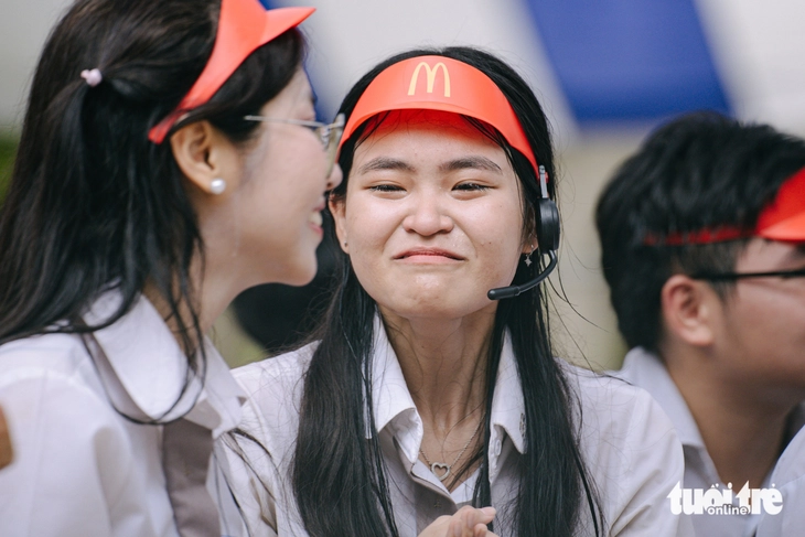 lê hồng phong - Ảnh 9.