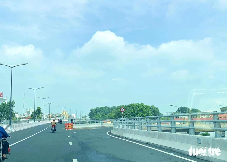 Cách đi nhà ga T3 Tân Sơn Nhất không bị 'lạc lối', nơi gửi xe, đón taxi... - Ảnh 10.