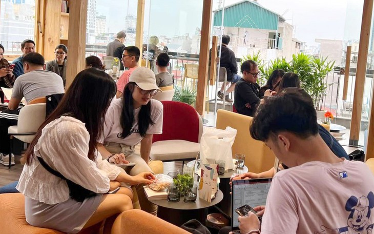 Chú chó xứng đáng nhận 10 'phiếu bé ngơ' - Ảnh 7.
