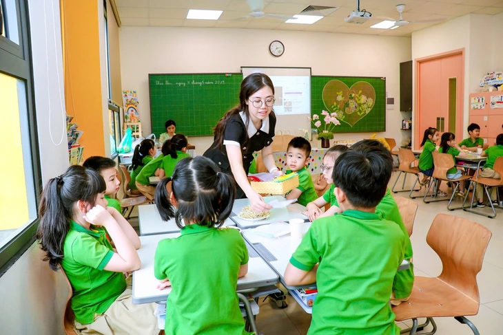 Tự học không có nghĩa là tự bơi - Ảnh 2. tự học - Ảnh 2.