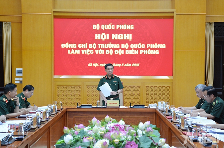 biên phòng - Ảnh 2.