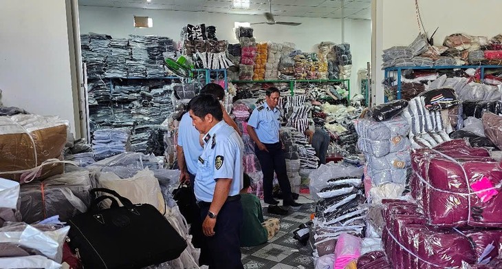 Chống buôn lậu, hàng giả 24-5: Nhà khoa học, cán bộ y tế phải cam kết minh bạch - Ảnh 3.