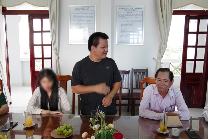 Phá đường dây bán và đưa trẻ vị thành niên qua Trung Quốc theo đường mòn - Ảnh 1.