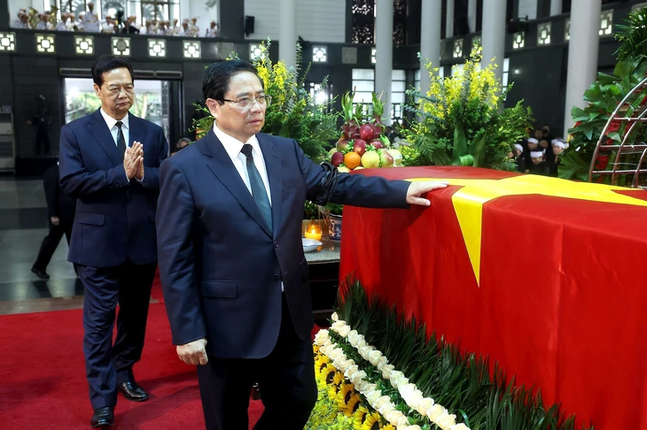 Lễ Quốc tang nguyên Chủ tịch nước Trần Đức Lương - Ảnh 7.