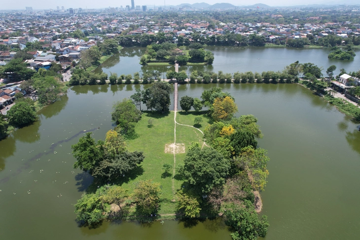 Chuyện lạ Kinh thành Huế - Kỳ 2: Tham vọng Kinh thành phồn hoa đô hội - Ảnh 2. Kinh thành Huế - Ảnh 2.