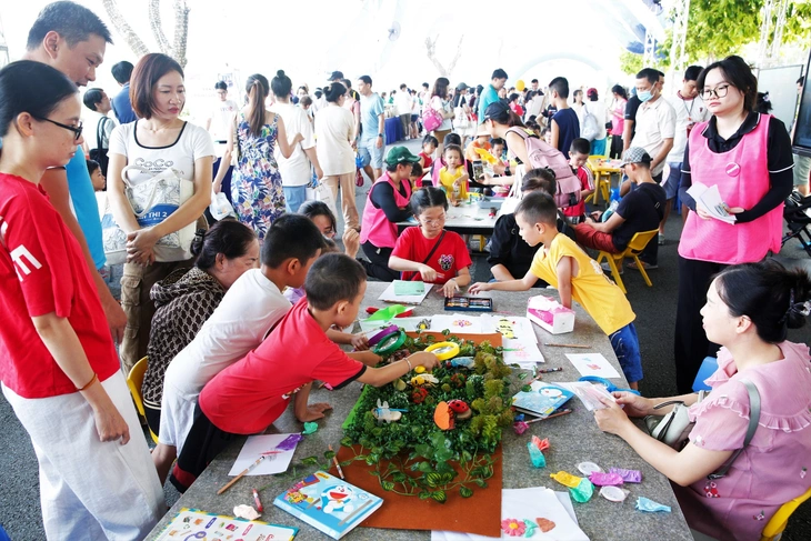 Phú Mỹ Hưng - Ảnh 1.