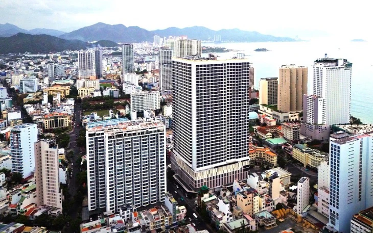 Chủ tịch tỉnh Khánh Hòa dặn dò lãnh đạo cấp huyện, sở ngành trước khi về lãnh đạo cấp xã - Ảnh 2.