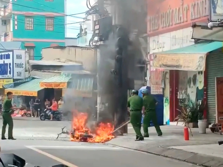xe máy điện - Ảnh 1.