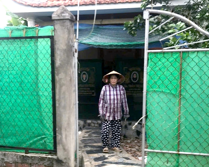 Bị chiếm giữ nhà và đất vì bản hợp đồng ‘giả cách’ - Ảnh 1.