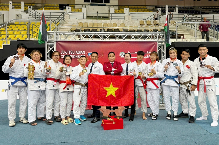 Võ sĩ jujitsu Thanh Trúc tỏa sáng với 5 huy chương vàng châu Á - Ảnh 1. jujitsu - Ảnh 1.
