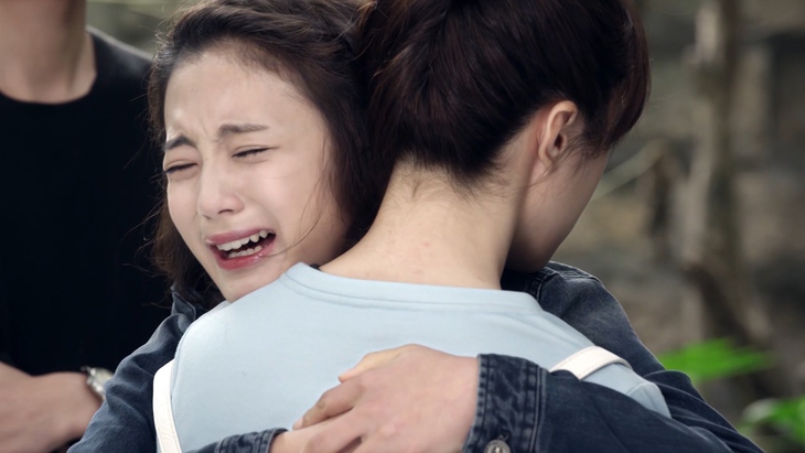 Trần nhà của rạp chiếu phim Final Destination 6 đổ sập - Ảnh 5. Mỹ Anh - Ảnh 4.