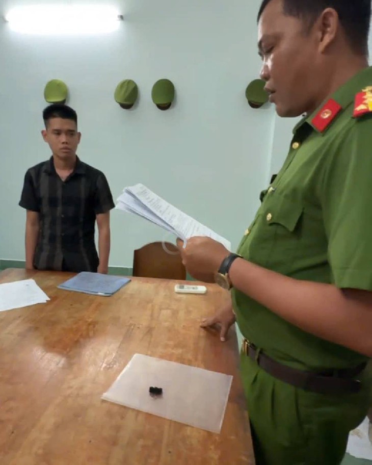 bảo kê mặt biển - Ảnh 1.