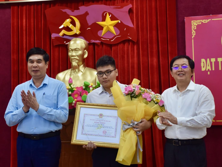 Bình Định - Ảnh 1.