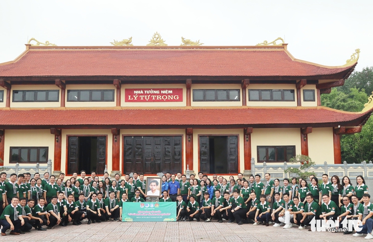 tuổi trẻ - Ảnh 8.
