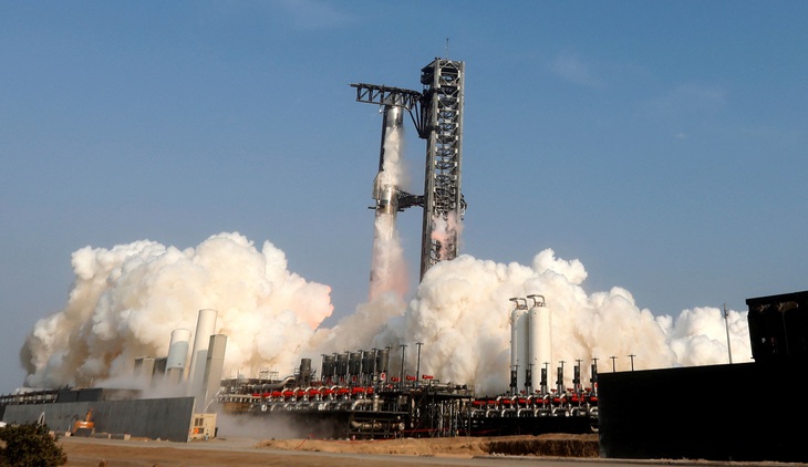 SpaceX phóng thử tên lửa Starship lần thứ 9, thất bại sau 30 phút cất cánh - Ảnh 1.