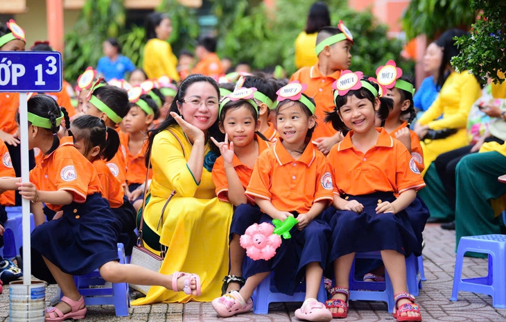 Lối ra: ngành giáo dục được tuyển giáo viên - Ảnh 1. giáo viên - Ảnh 1.