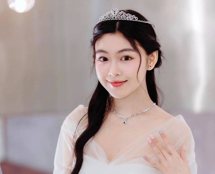 Lọ Lem đâu phải duy nhất, những đứa trẻ 'sinh ra từ vạch đích' khác nói gì? - Ảnh 1. Lọ Lem đâu phải duy nhất, những đứa trẻ 'sinh ra từ vạch đích' khác nói gì? - Ảnh 1.