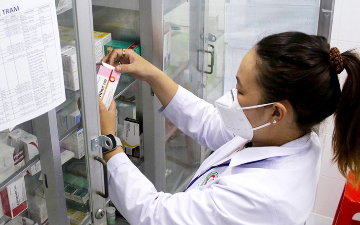 Bỏ quy định đơn thuốc có giá trị tối đa 5 ngày, người bệnh có thể lấy thuốc trong thời gian nào? - Ảnh 2.