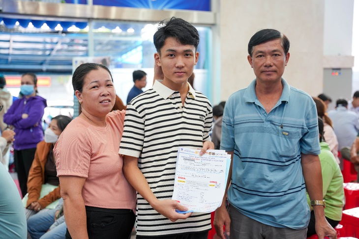 Trường ĐH Nguyễn Tất Thành - Ảnh 4.