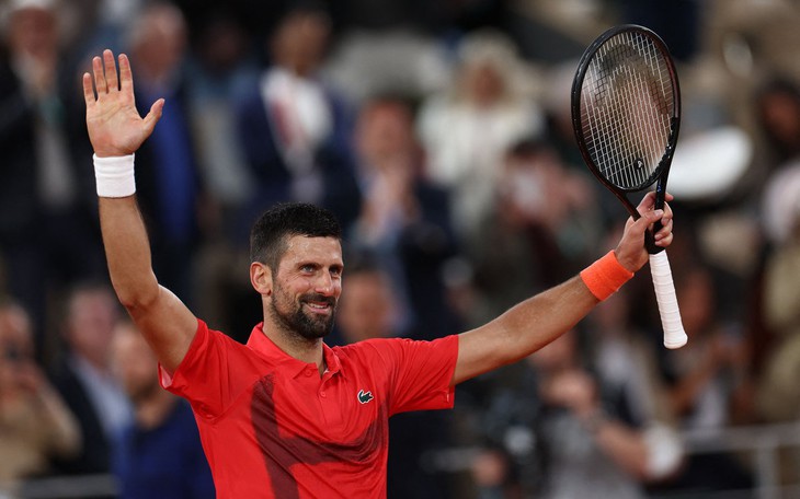 Vượt Nadal, Djokovic lập kỷ lục mới tại Roland Garros - Ảnh 2.