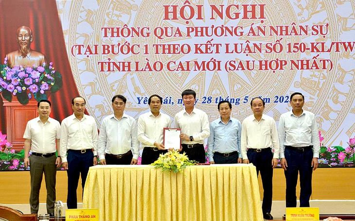 Thông qua phương án nhân sự tỉnh Lào Cai mới - Ảnh 1.