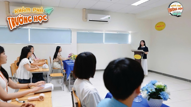 19h ngày 29-5, Trường đại học Ngoại ngữ - Tin học TP.HCM lên sóng Khám phá trường học - Ảnh 5.