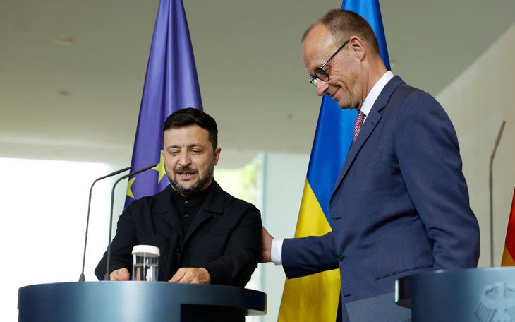 Tướng Đức: châu Âu có thể hỗ trợ Ukraine dù Mỹ ngừng viện trợ cho Kiev - Ảnh 1.