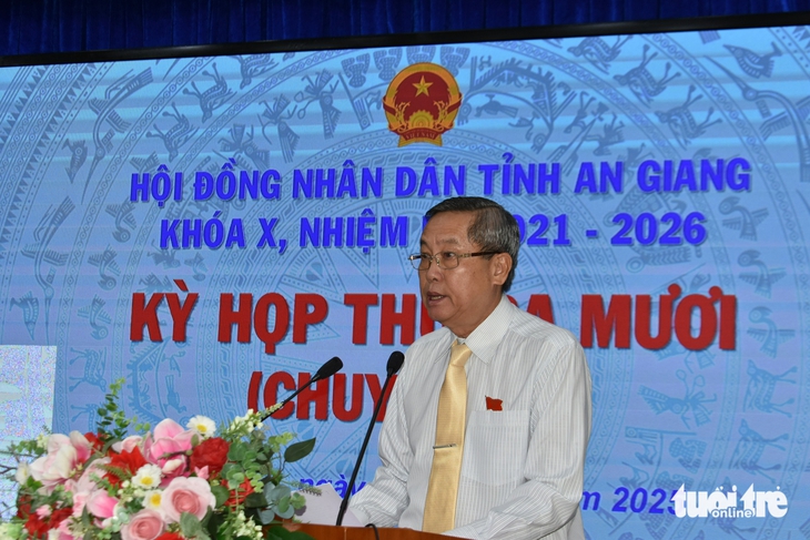 An Giang thông qua nghị quyết hỗ trợ bảo hiểm y tế 33.000 người dân khó khăn - Ảnh 1.