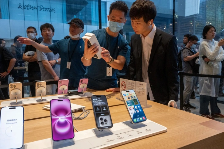 iPhone - Ảnh 1.