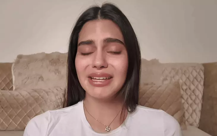 Ghibli làm triển lãm Mộ đom đóm; Ông Nawat tiết lộ vương miệng của Miss Grand 2024 là 'giả' - Ảnh 6.