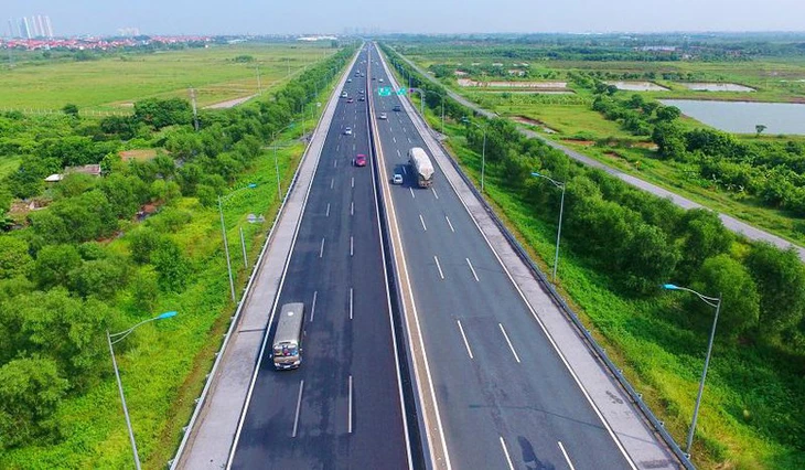 Phó thủ tướng yêu cầu liên bộ kiểm tra ngay việc lựa chọn nhà thầu đường cao tốc qua tỉnh Bình Phước - Ảnh 1.