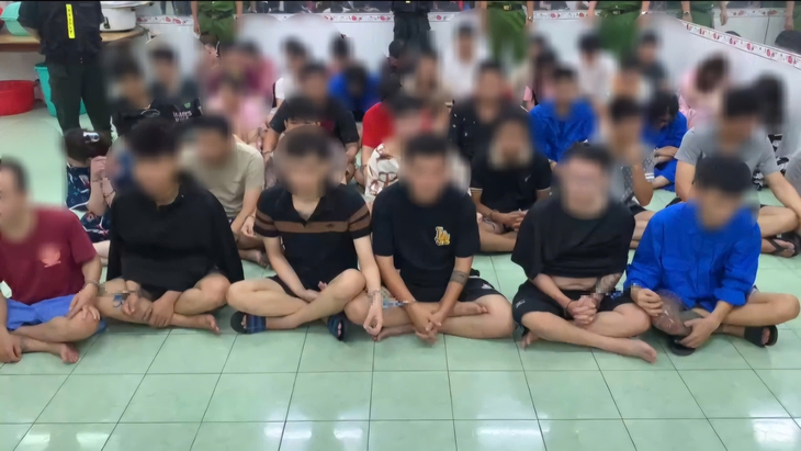 Công an TP.HCM triệt xóa hai băng nhóm ma túy cực lớn liên quan chuyên án 'VN10' - Ảnh 1. ma túy - Ảnh 1.