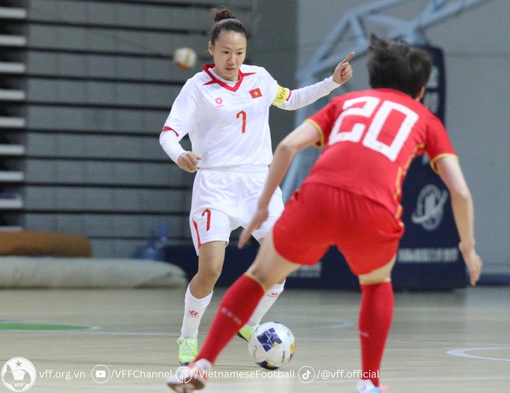 Tuyển futsal nữ Việt Nam - Ảnh 2.