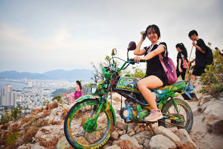 Xây núi Cô Tiên Nha Trang thành điểm trekking, tránh du lịch tự phát Xây núi Cô Tiên Nha Trang thành điểm trekking, tránh du lịch tự phát