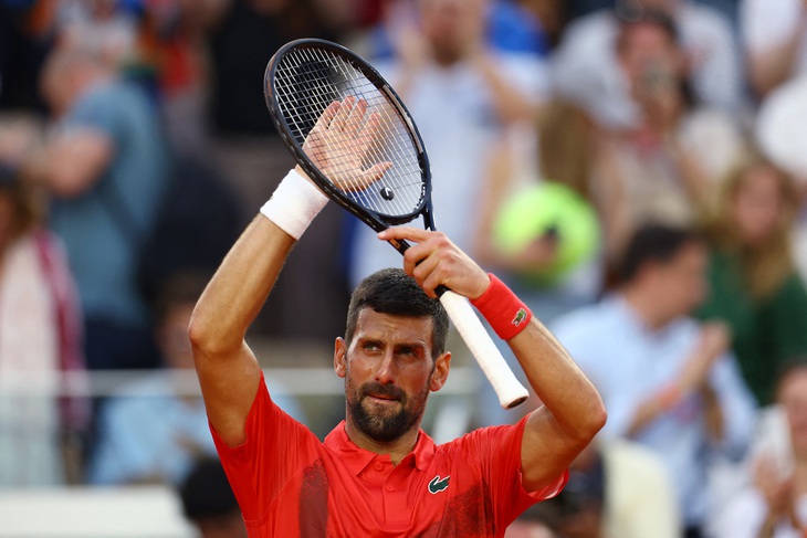 Djokovic muốn xem chung kết Champions League, Roland Garros làm ngơ - Ảnh 1.