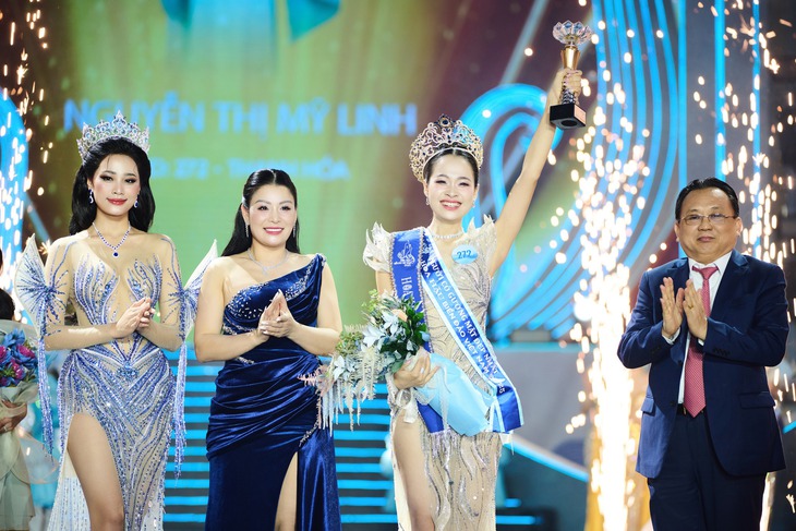 Sinh viên du lịch đăng quang Hoa hậu Biển đảo Việt Nam 2025 - Ảnh 5. Hoa hậu Biển đảo Việt Nam - Ảnh 5.
