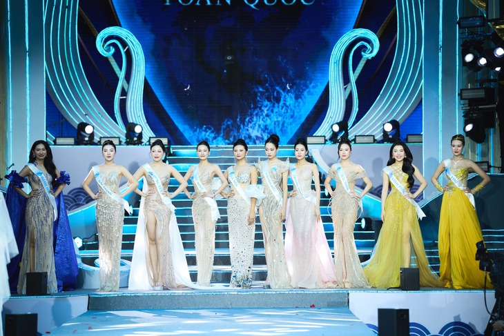 Sinh viên du lịch đăng quang Hoa hậu Biển đảo Việt Nam 2025 - Ảnh 1. Hoa hậu Biển đảo Việt Nam - Ảnh 1.