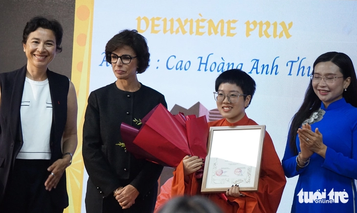 Bạn có dám tự hào về người mẹ bán trứng vịt lộn không? - Ảnh 4. hột vịt lộn - Ảnh 4.